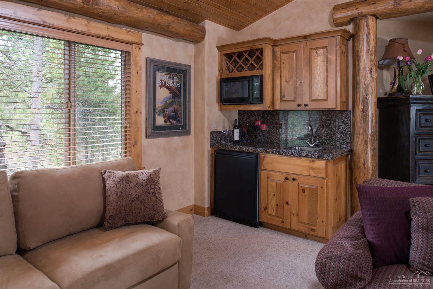 Fairway Crest Village - Residential