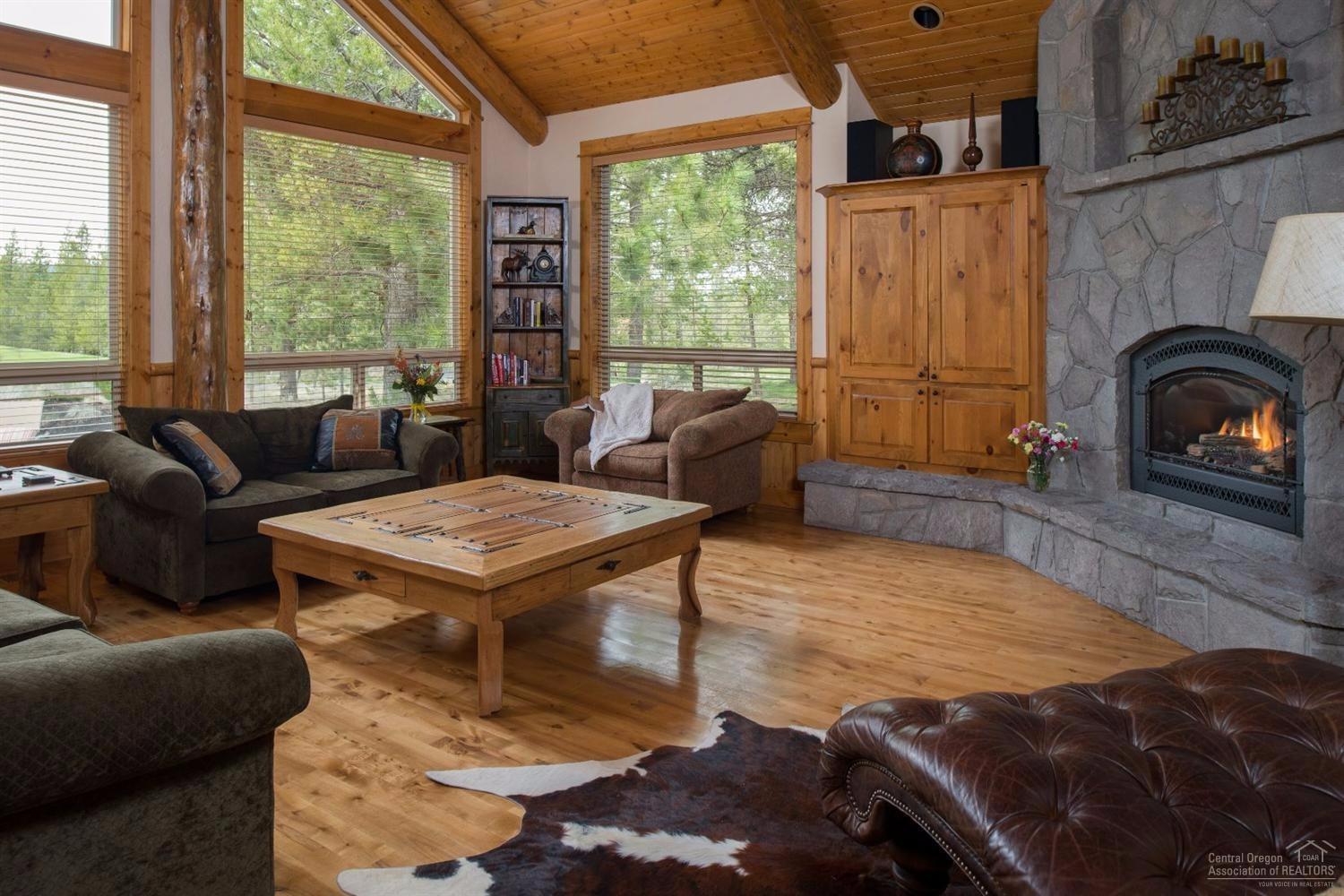 Fairway Crest Village - Residential