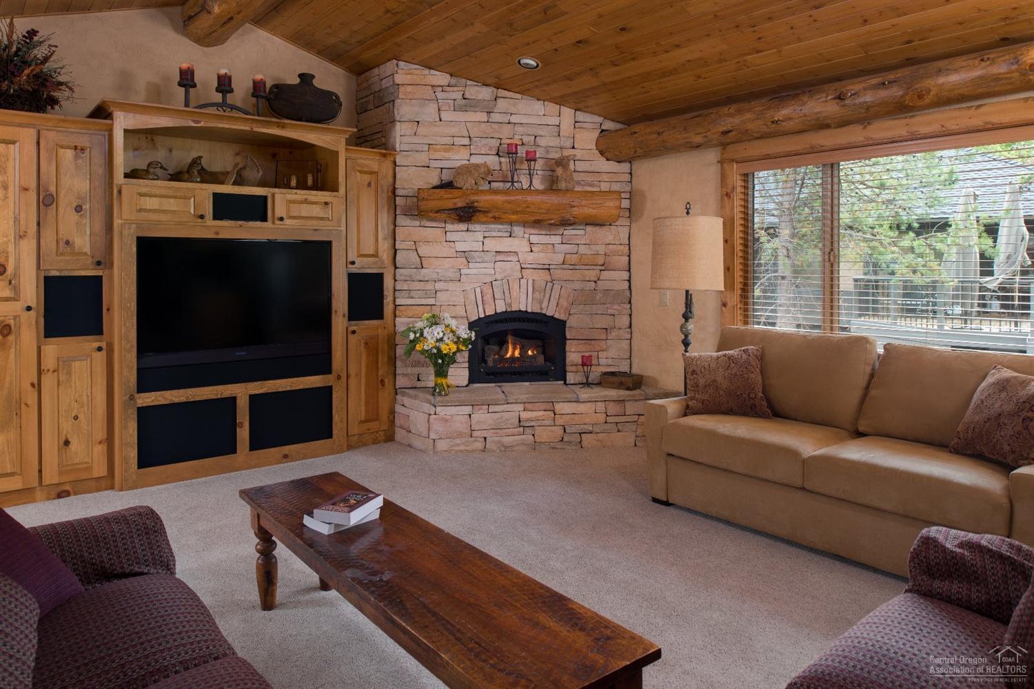 Fairway Crest Village - Residential