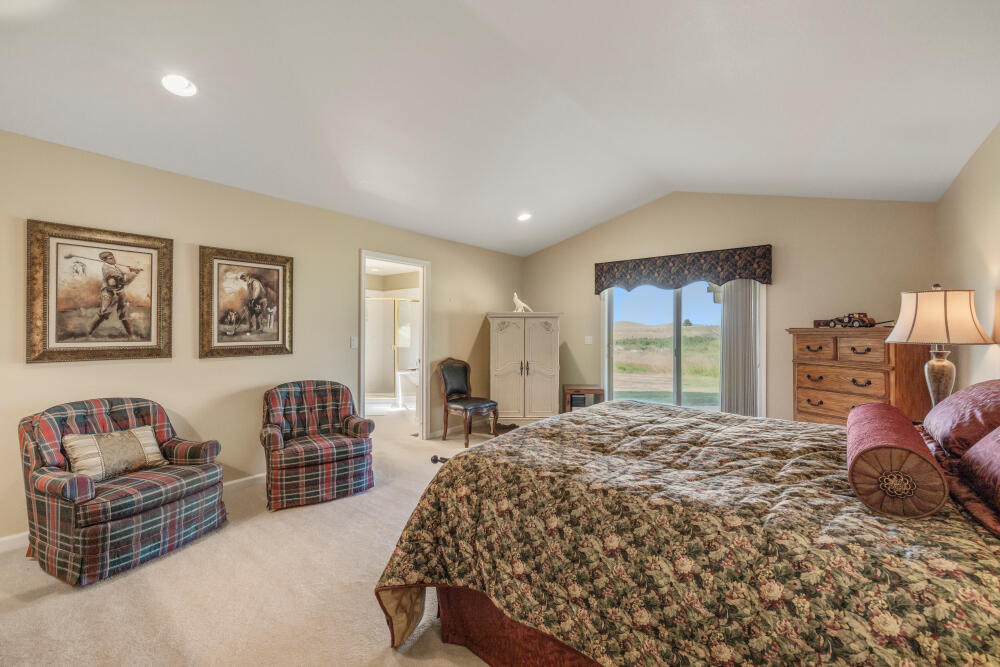 Shield Crest - Residential