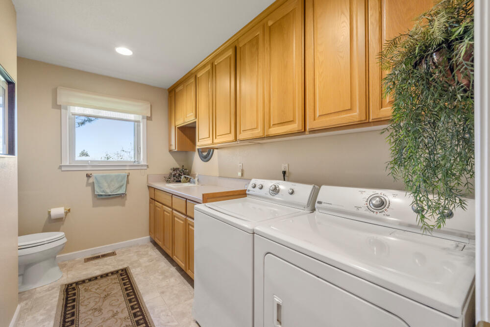 Shield Crest - Residential