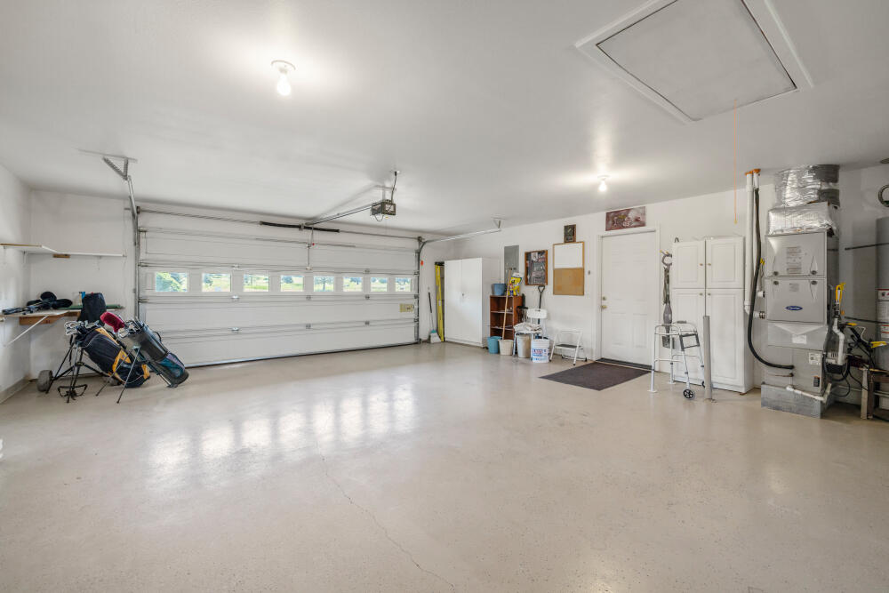 Shield Crest - Residential