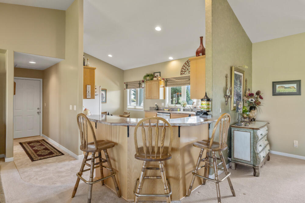 Shield Crest - Residential