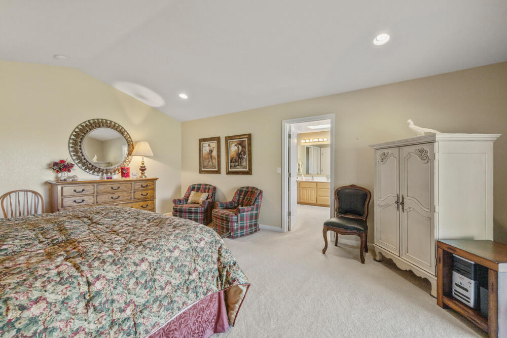 Shield Crest - Residential