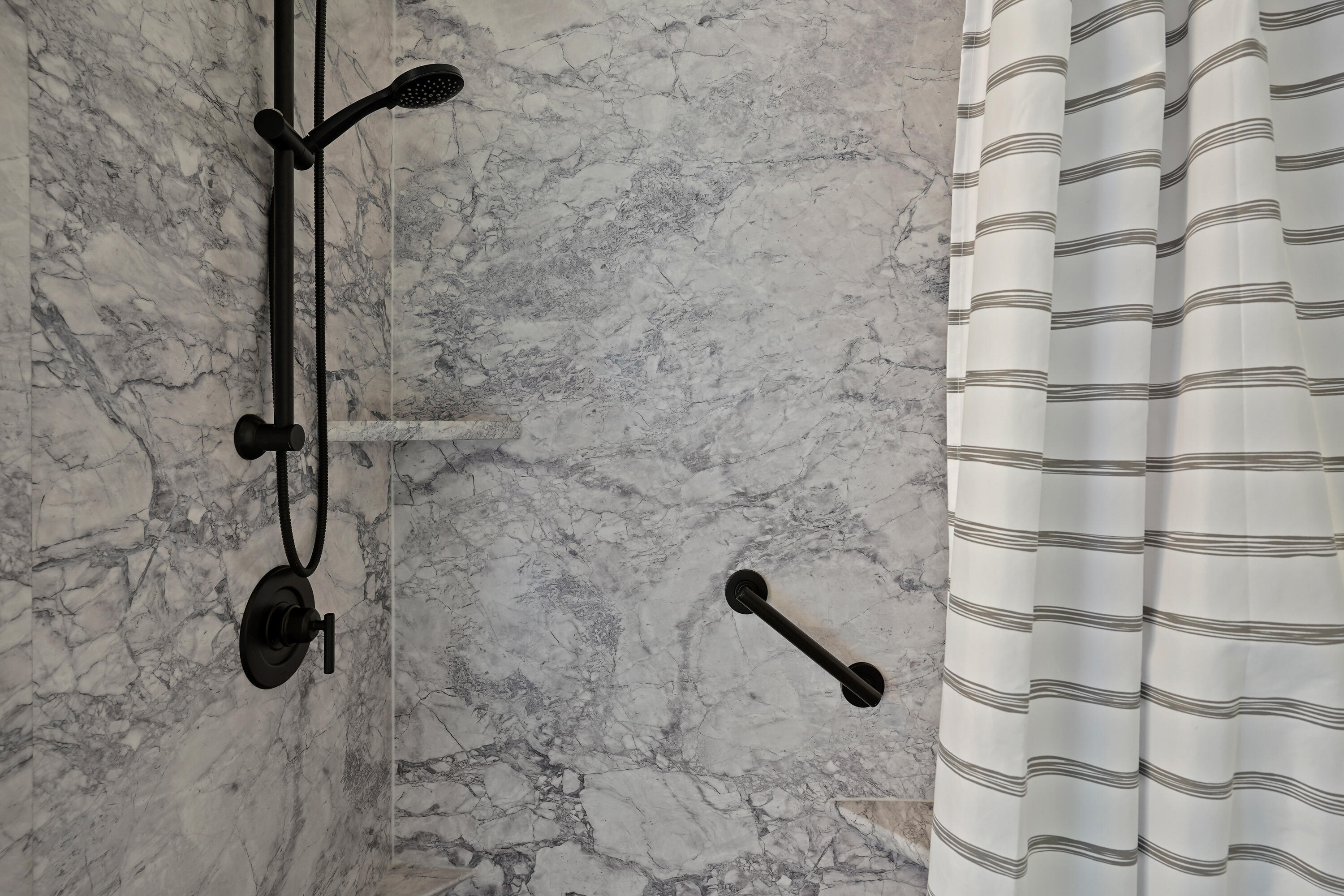 River Rim - Residential