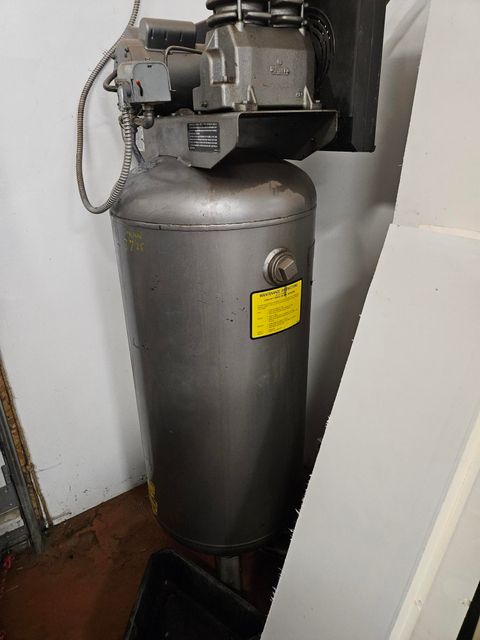 Tiny photo for 2234 Garden Avenue, Klamath Falls, OR 97601 (MLS # 220210908)