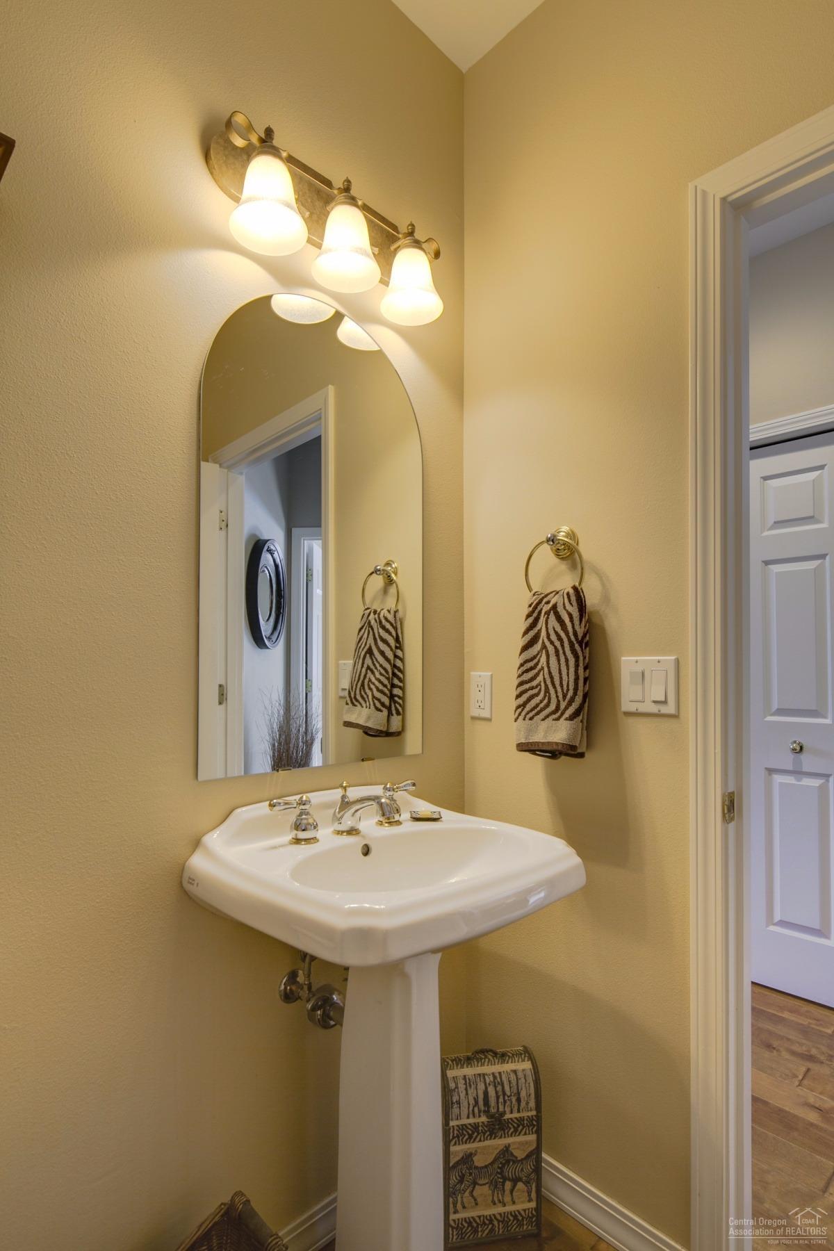 Broken Top - Residential