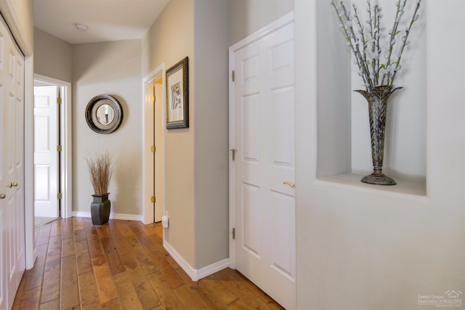 Broken Top - Residential