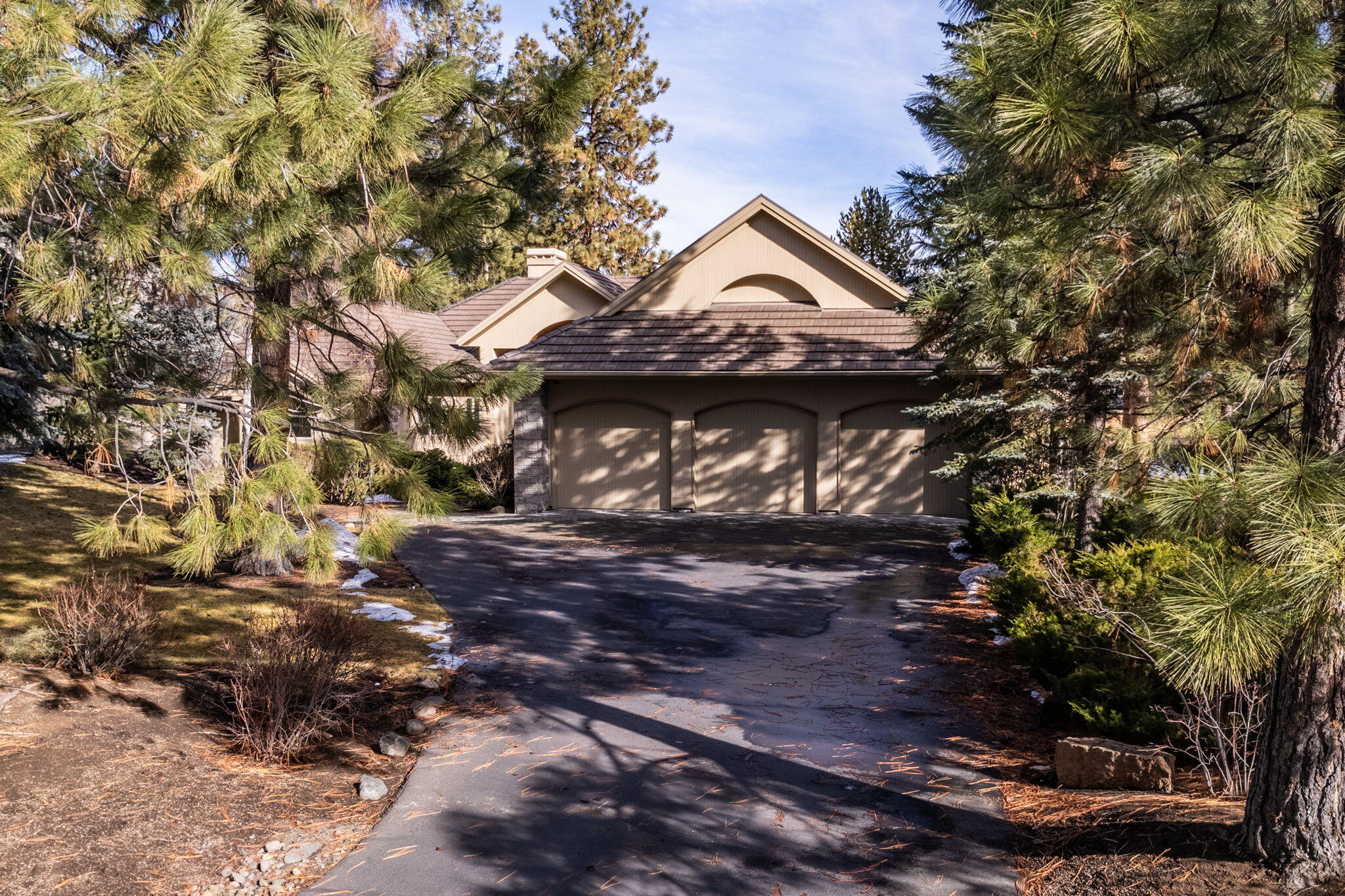 Broken Top - Residential