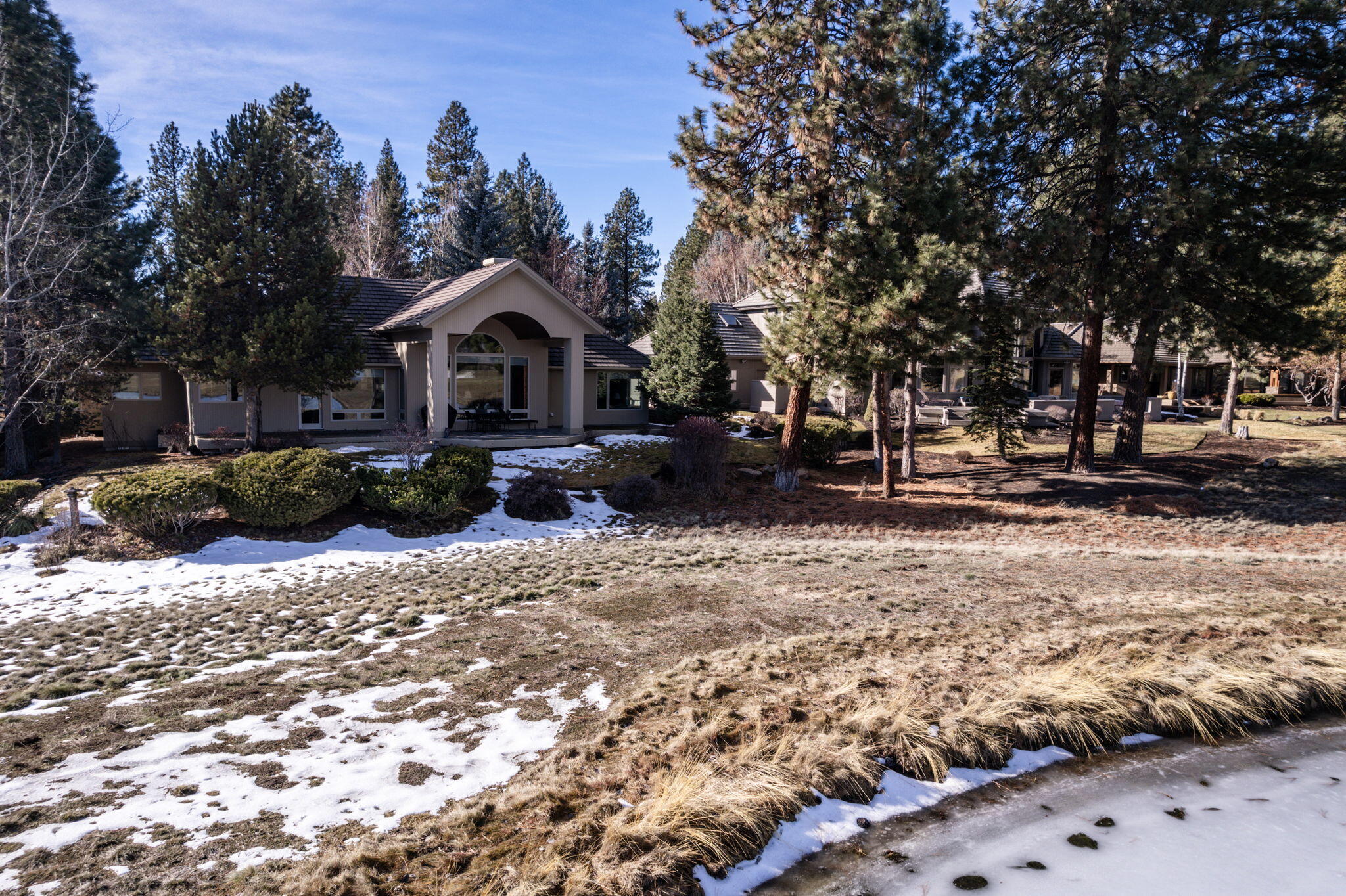 Broken Top - Residential