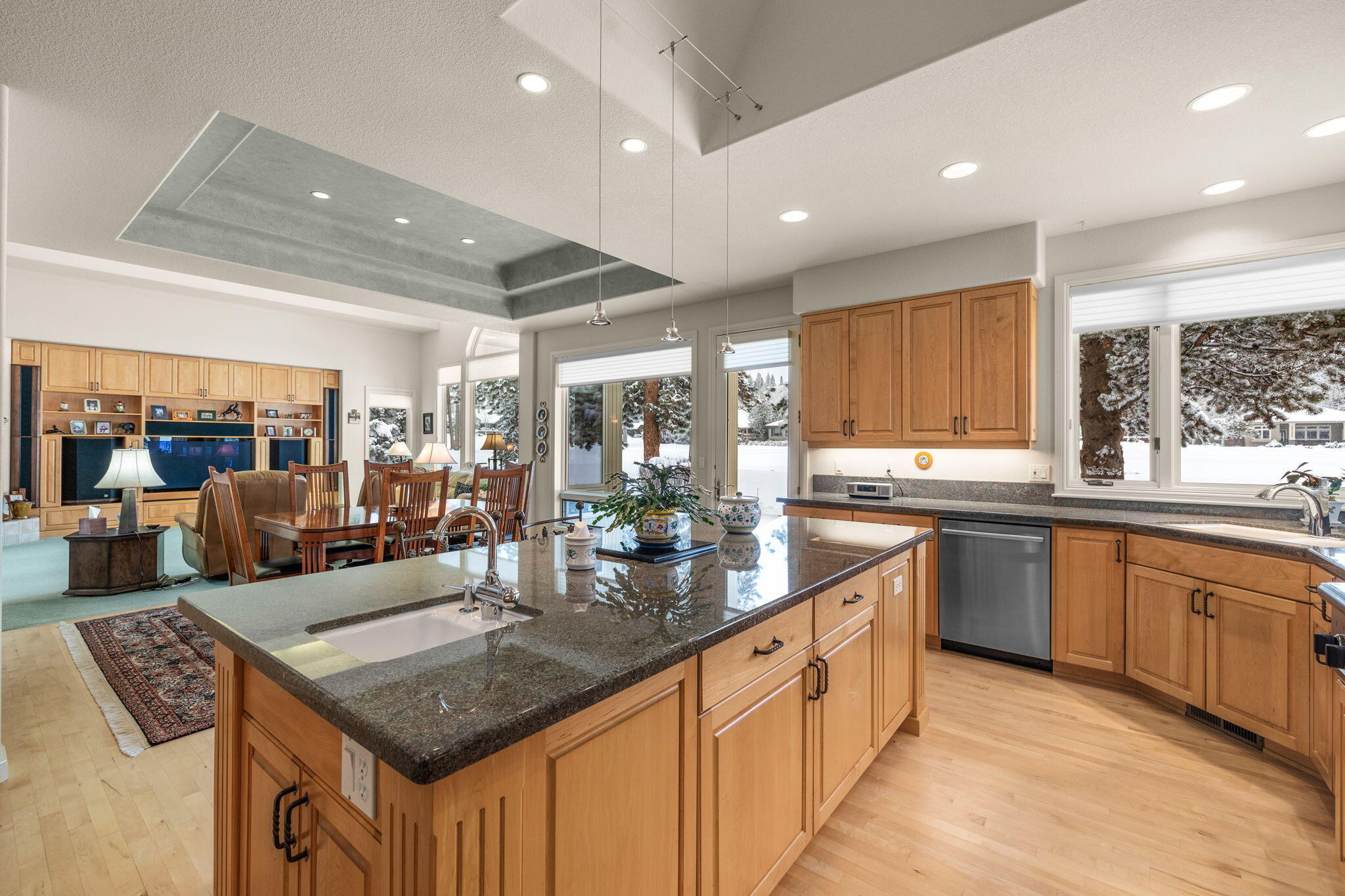 Broken Top - Residential