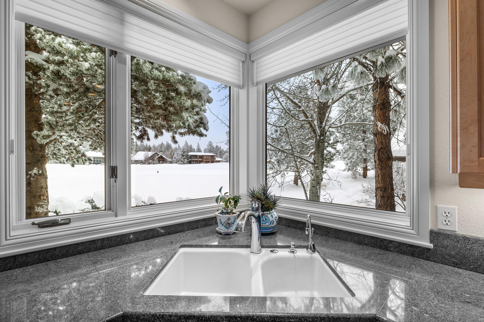 Broken Top - Residential