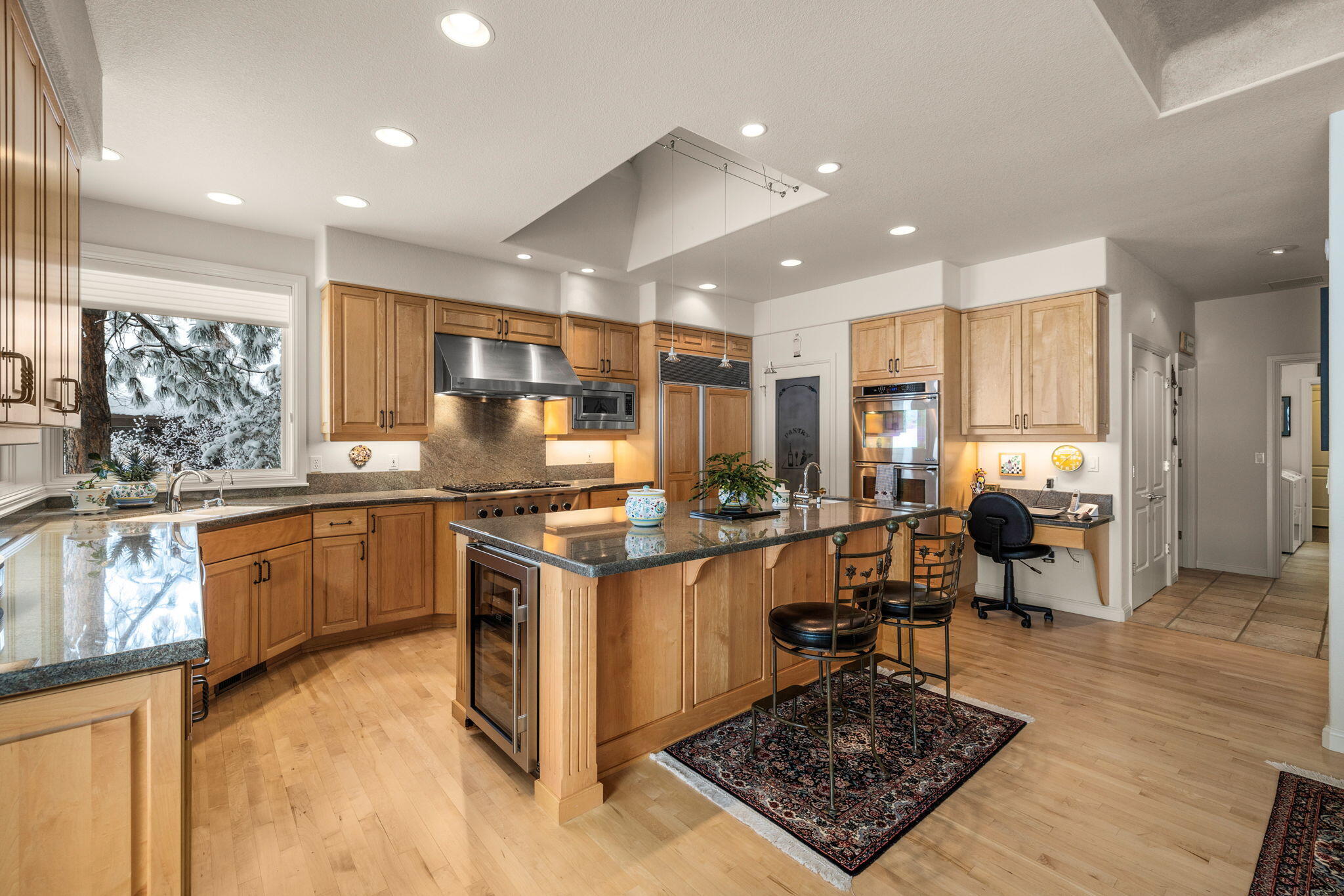 Broken Top - Residential