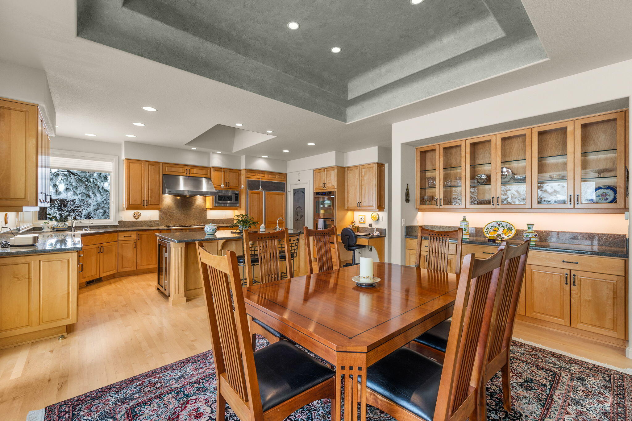 Broken Top - Residential