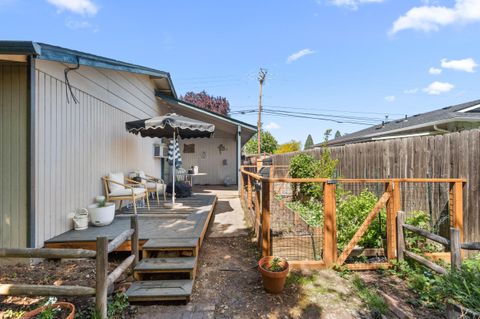 Tiny photo for 2190 Delta Waters Road, Medford, OR 97504 (MLS # 220220259)