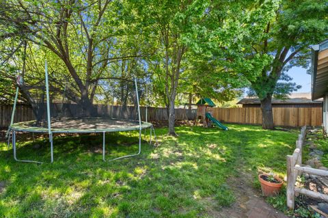 Tiny photo for 2190 Delta Waters Road, Medford, OR 97504 (MLS # 220220259)