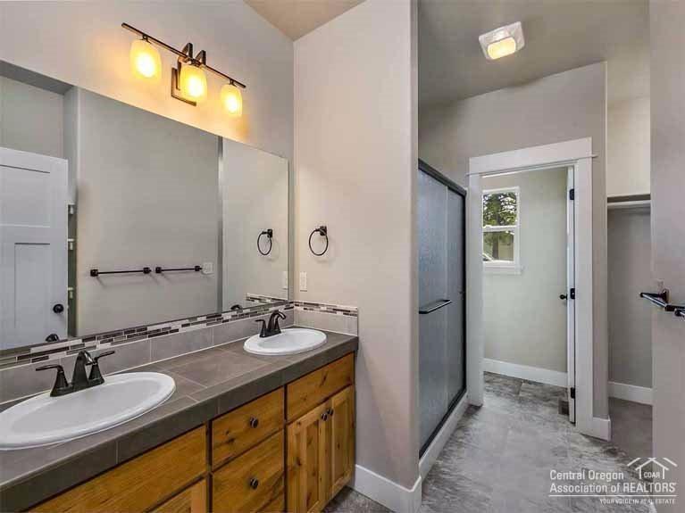 Diamond A. - Residential