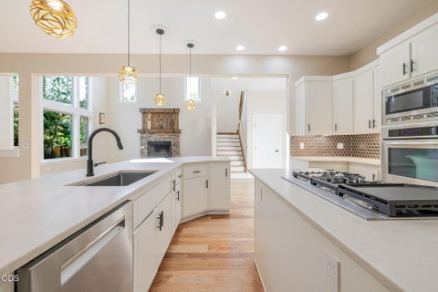 Tiny photo for 3454 NW Bryce Canyon Lane, Bend, OR 97703 (MLS # 220222919)