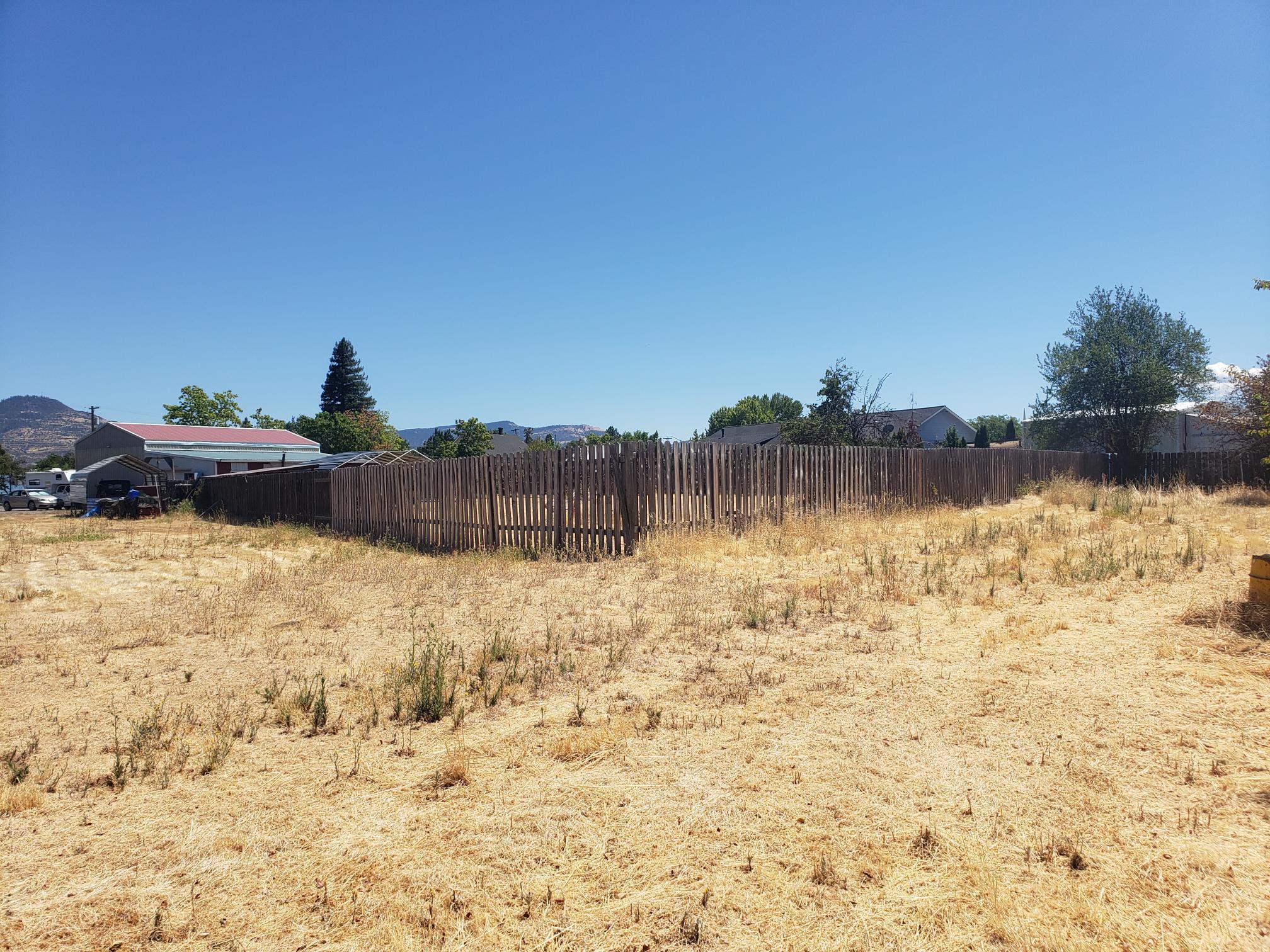 Creston Heights Addition - Land