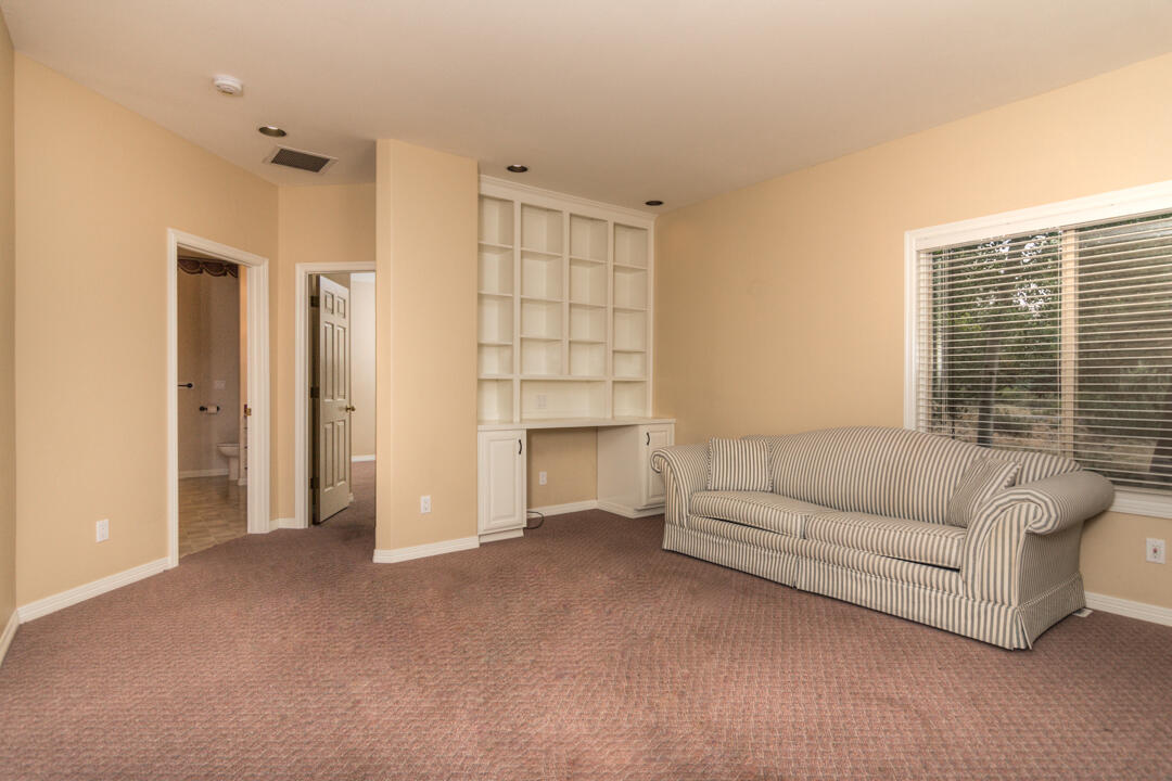 Fairway Point Villag - Residential