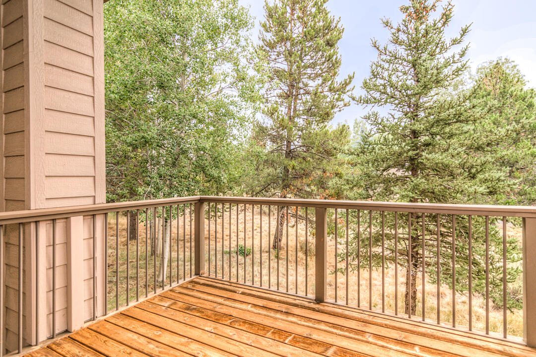 Fairway Point Villag - Residential