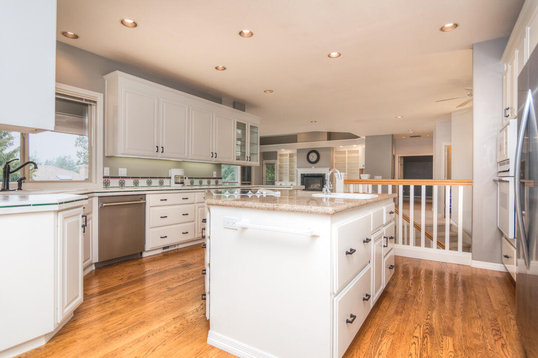 Fairway Point Villag - Residential