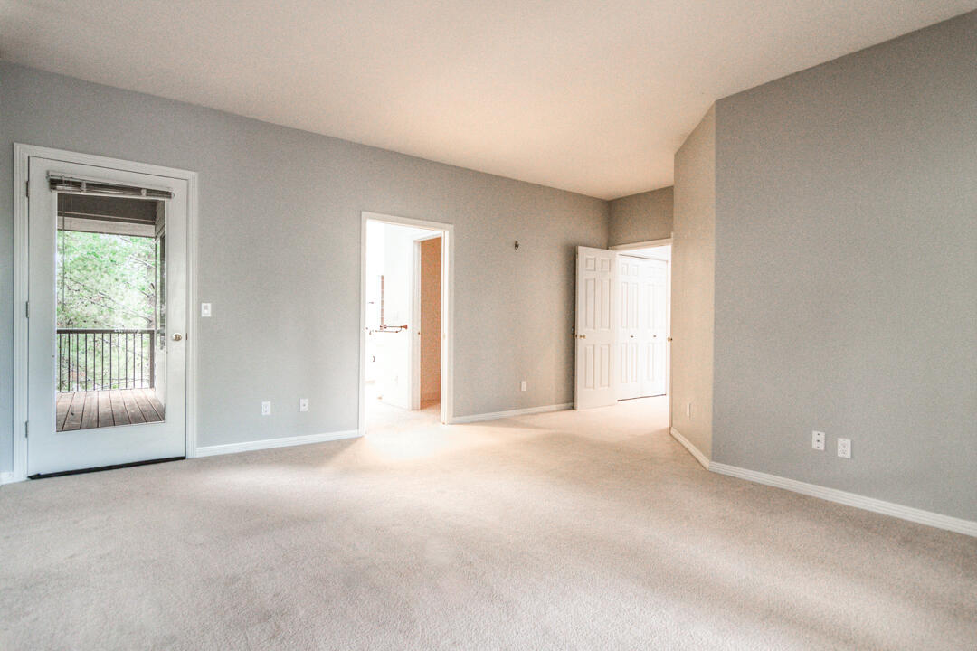 Fairway Point Villag - Residential