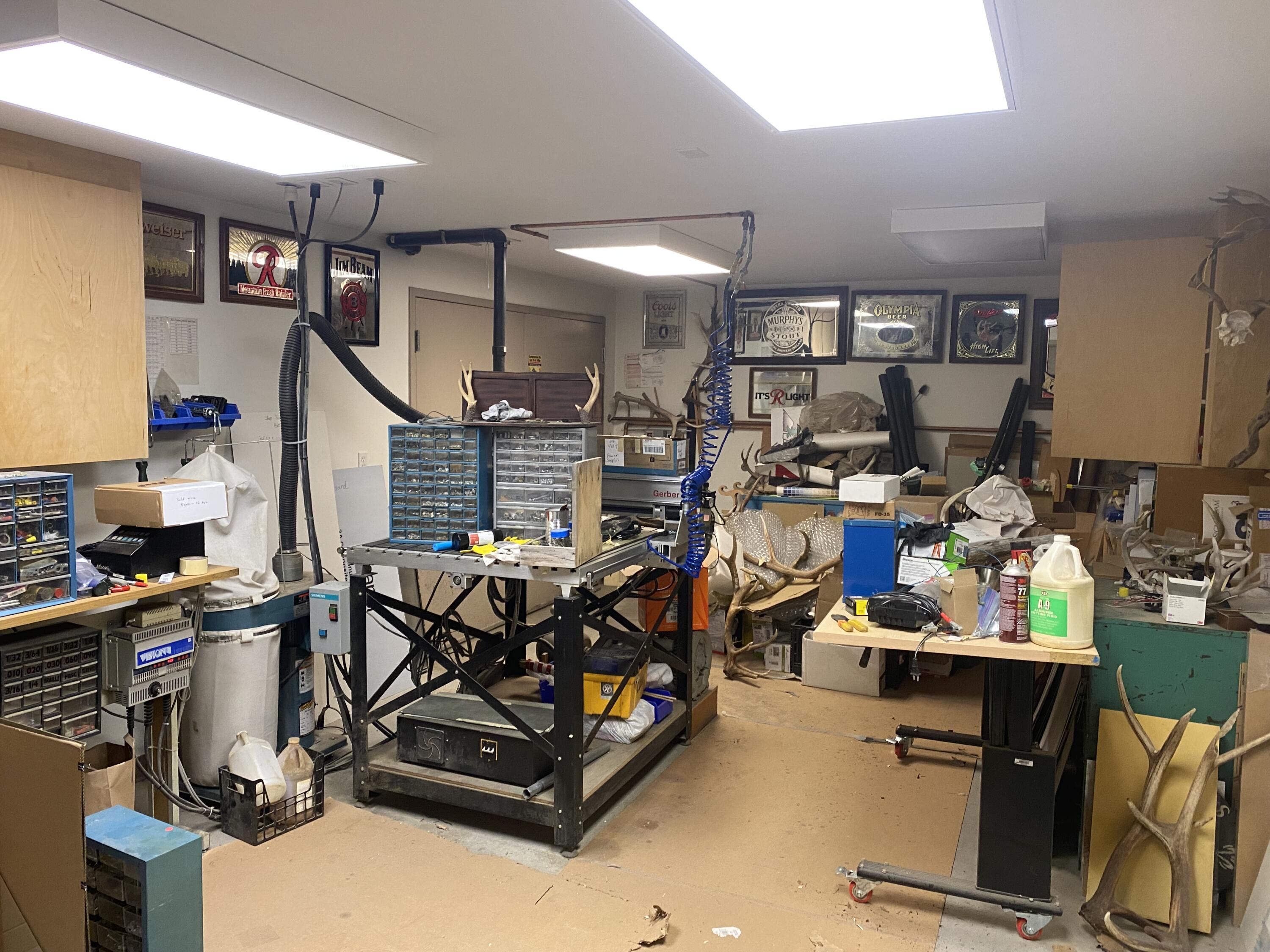 Northwest Medford Light Industrial Park Unit No 1 - Commercial Sale