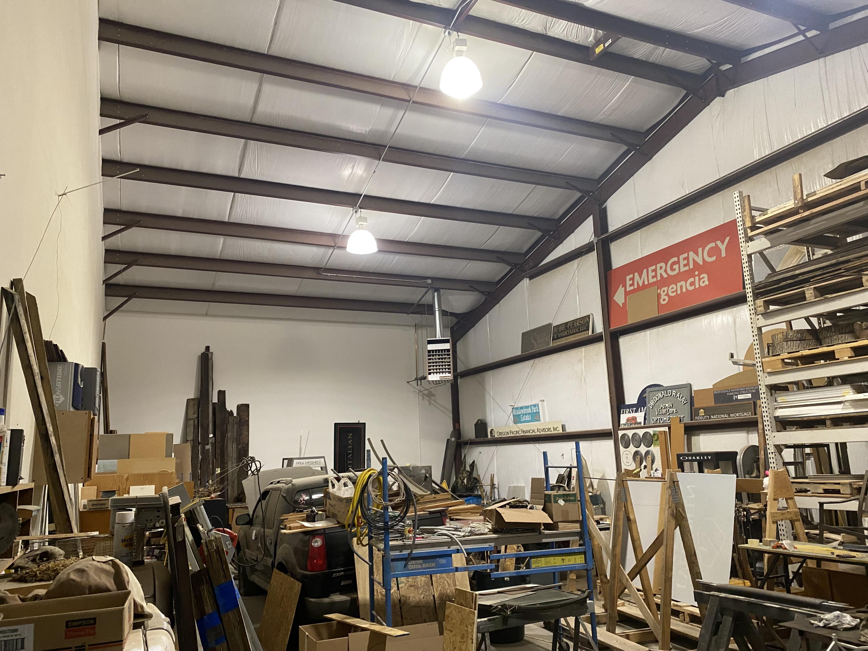 Northwest Medford Light Industrial Park Unit No 1 - Commercial Sale