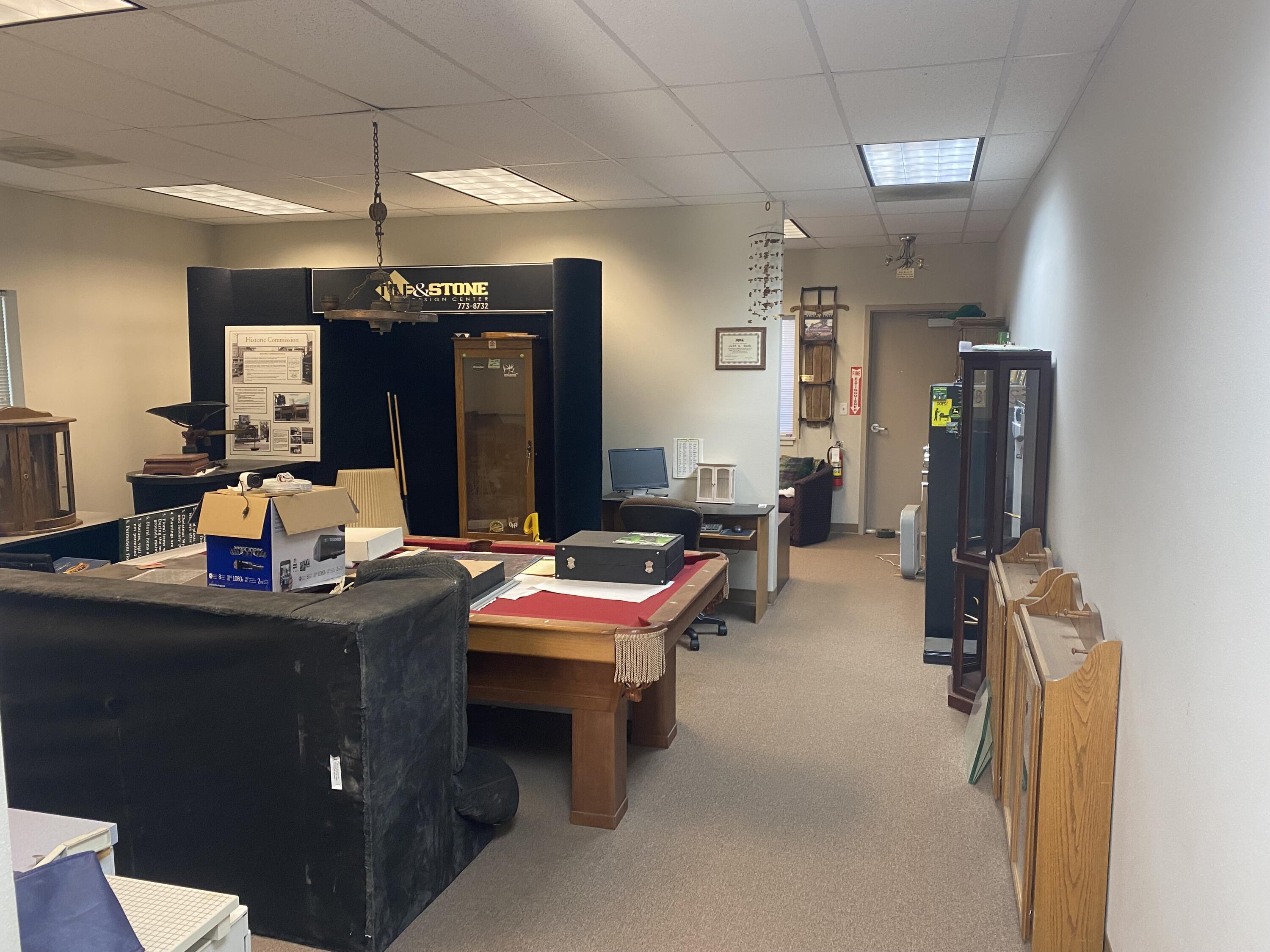 Northwest Medford Light Industrial Park Unit No 1 - Commercial Sale