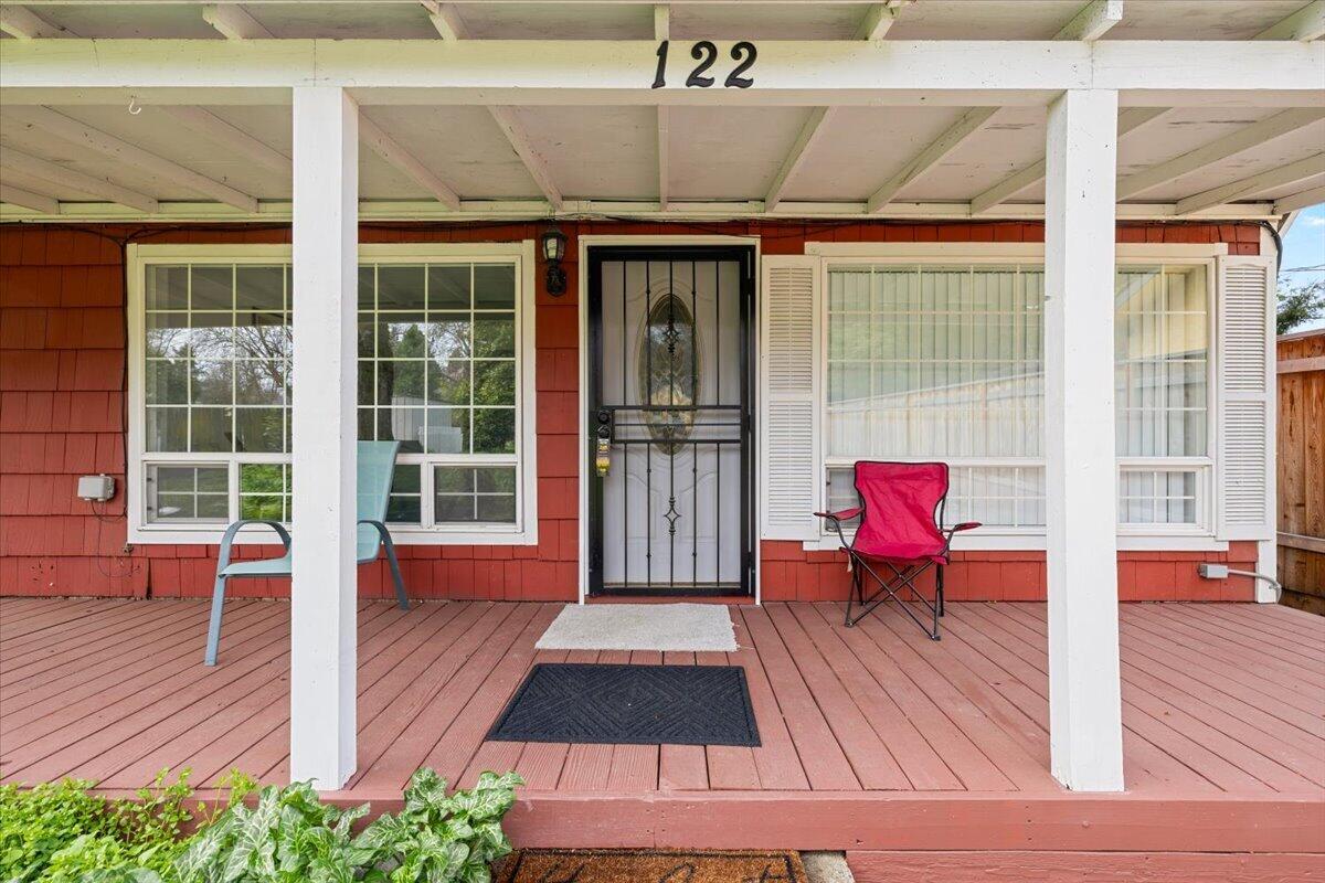 122 Willamette Avenue