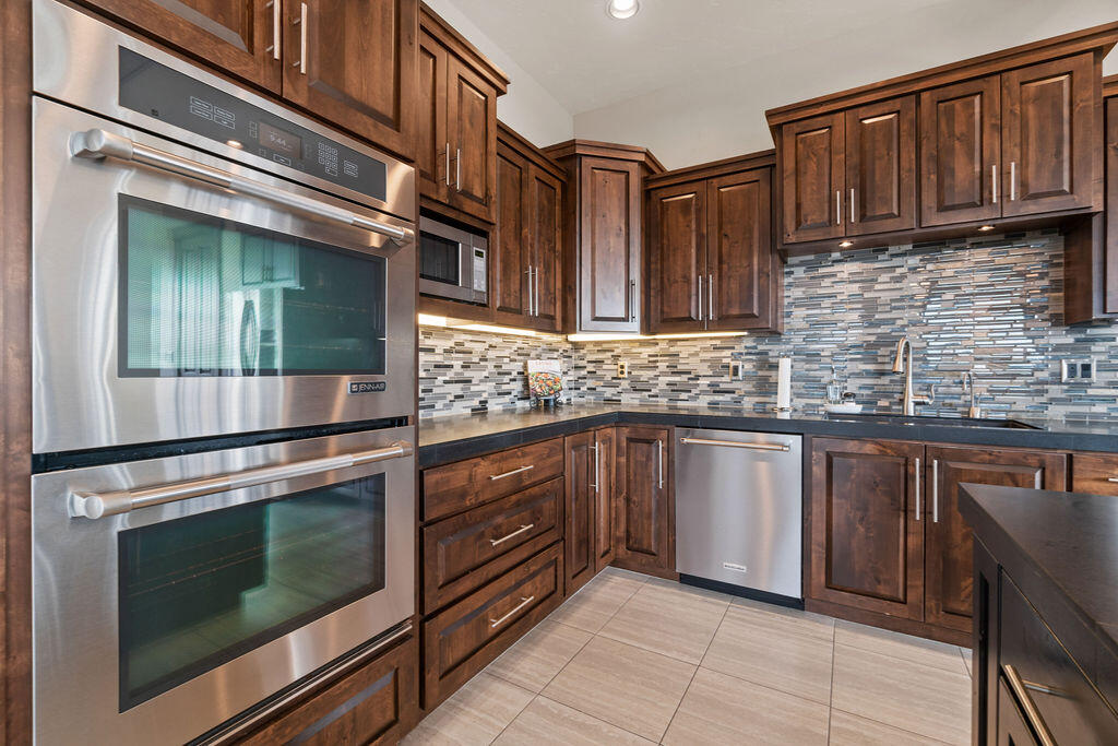 Shevlin Ridge - Residential