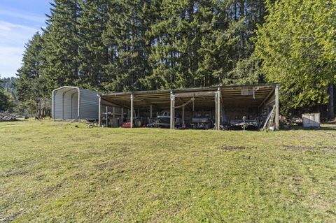 Tiny photo for 889 H Avenue, Powers, OR 97466 (MLS # 220214042)