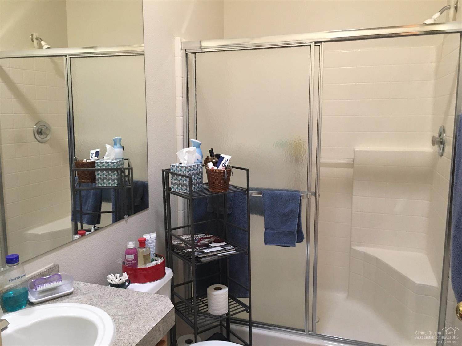 Ni Lah Sha Village - Residential