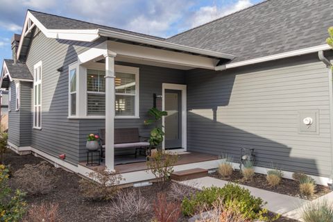 Tiny photo for 2735 NW High Lakes Loop, Bend, OR 97703 (MLS # 220219262)