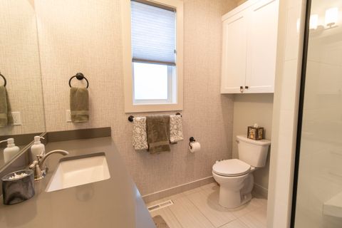 Tiny photo for 2735 NW High Lakes Loop, Bend, OR 97703 (MLS # 220219262)