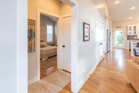 Tiny photo for 2735 NW High Lakes Loop, Bend, OR 97703 (MLS # 220219262)