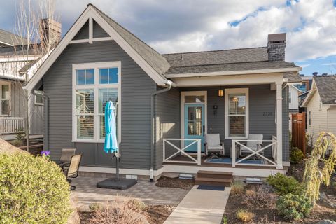 Tiny photo for 2735 NW High Lakes Loop, Bend, OR 97703 (MLS # 220219262)