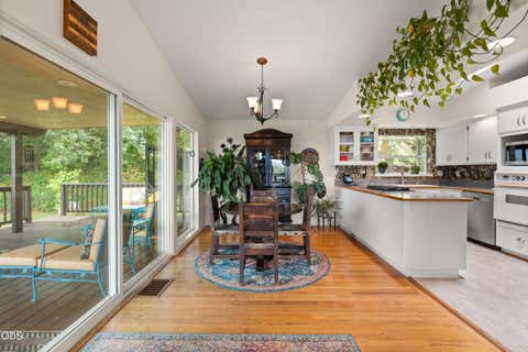 Tiny photo for 1438 NE Sherman Lane, Grants Pass, OR 97526 (MLS # 220222836)