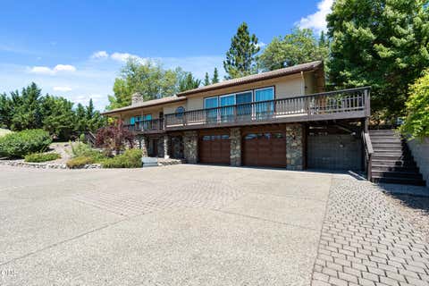 Tiny photo for 1438 NE Sherman Lane, Grants Pass, OR 97526 (MLS # 220222836)