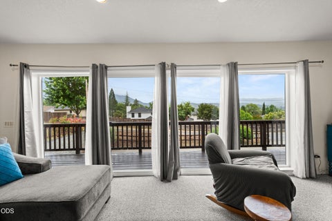 Tiny photo for 1438 NE Sherman Lane, Grants Pass, OR 97526 (MLS # 220222836)