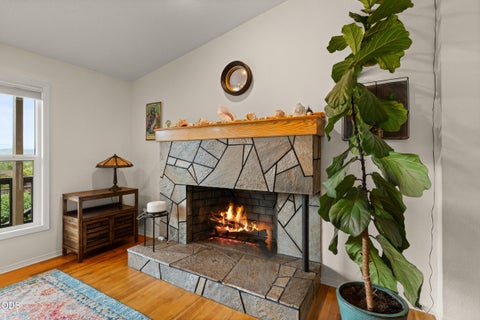 Tiny photo for 1438 NE Sherman Lane, Grants Pass, OR 97526 (MLS # 220222836)