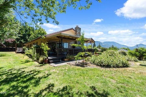 Tiny photo for 1438 NE Sherman Lane, Grants Pass, OR 97526 (MLS # 220222836)