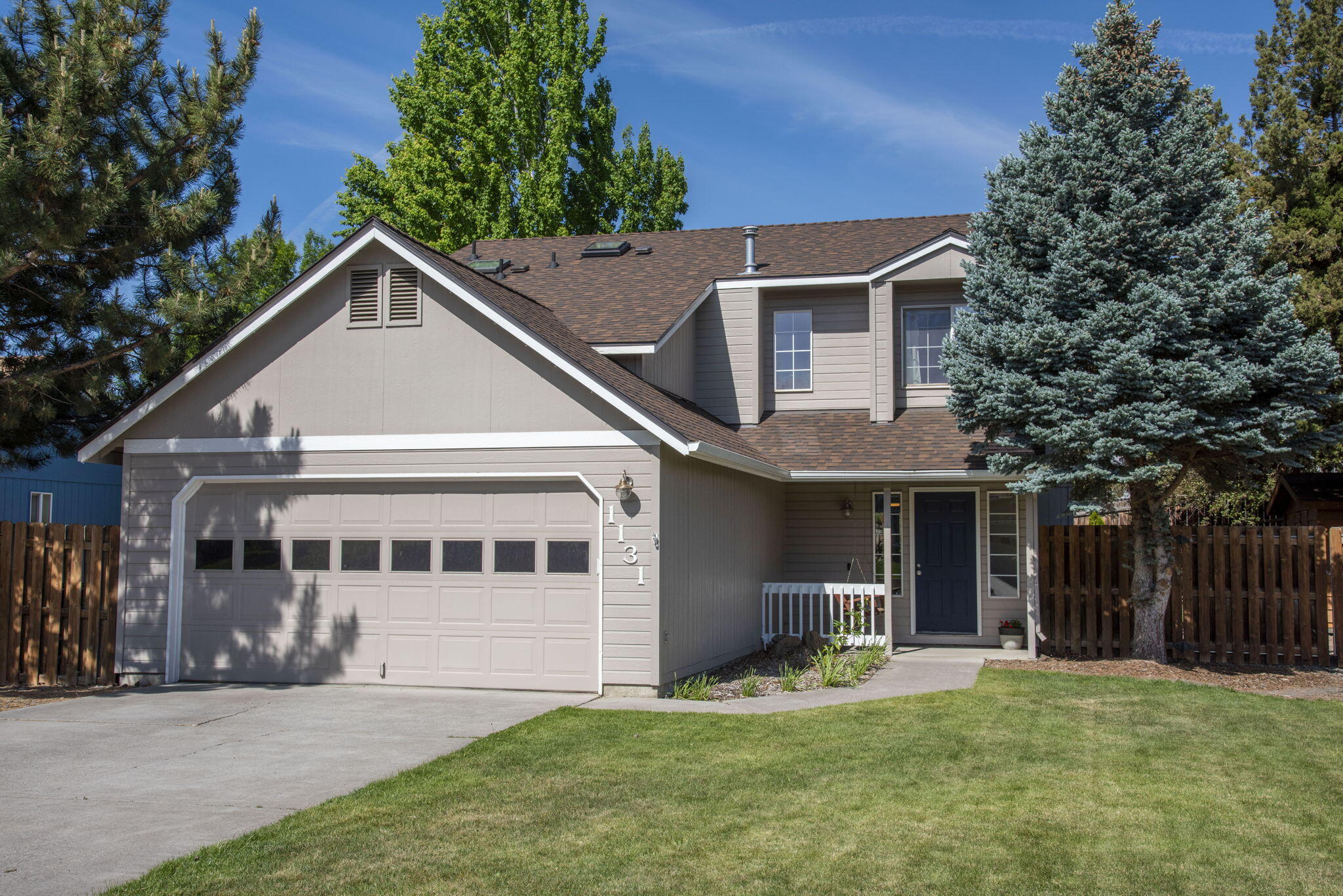 1131 NE Locksley Drive