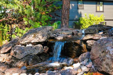 Tiny photo for 1975 NW Harriman Street, Bend, OR 97703 (MLS # 220227348)