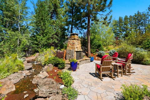 Tiny photo for 1975 NW Harriman Street, Bend, OR 97703 (MLS # 220227348)