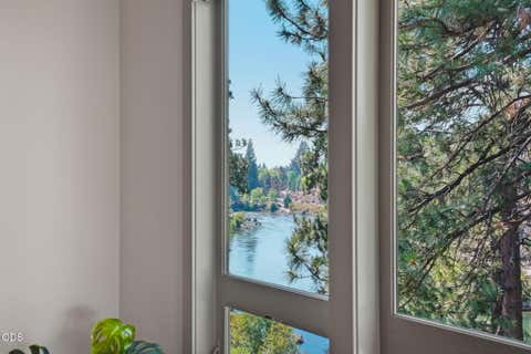Tiny photo for 1975 NW Harriman Street, Bend, OR 97703 (MLS # 220227348)