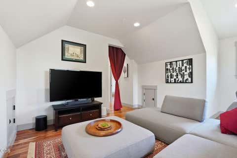 Tiny photo for 1975 NW Harriman Street, Bend, OR 97703 (MLS # 220227348)