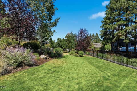 Tiny photo for 1975 NW Harriman Street, Bend, OR 97703 (MLS # 220227348)