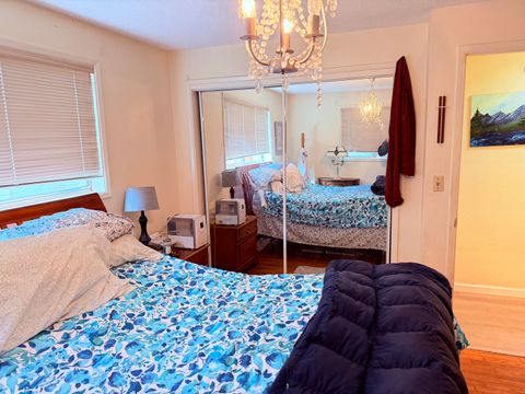 Tiny photo for 465 S 3rd Street, Jacksonville, OR 97530 (MLS # 220213028)